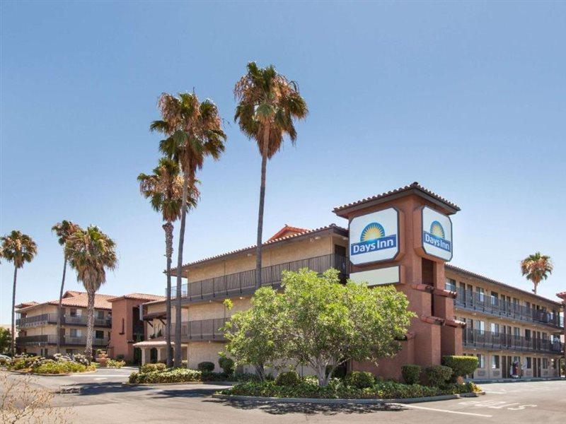 Days Inn By Wyndham San Jose Airport Milpitas Eksteriør billede