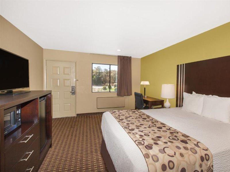Days Inn By Wyndham San Jose Airport Milpitas Eksteriør billede